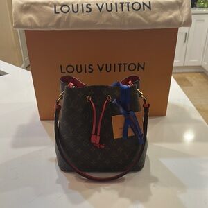 Louis Vuitton Brown and Red Shoulder Bag with Monogram Canvas